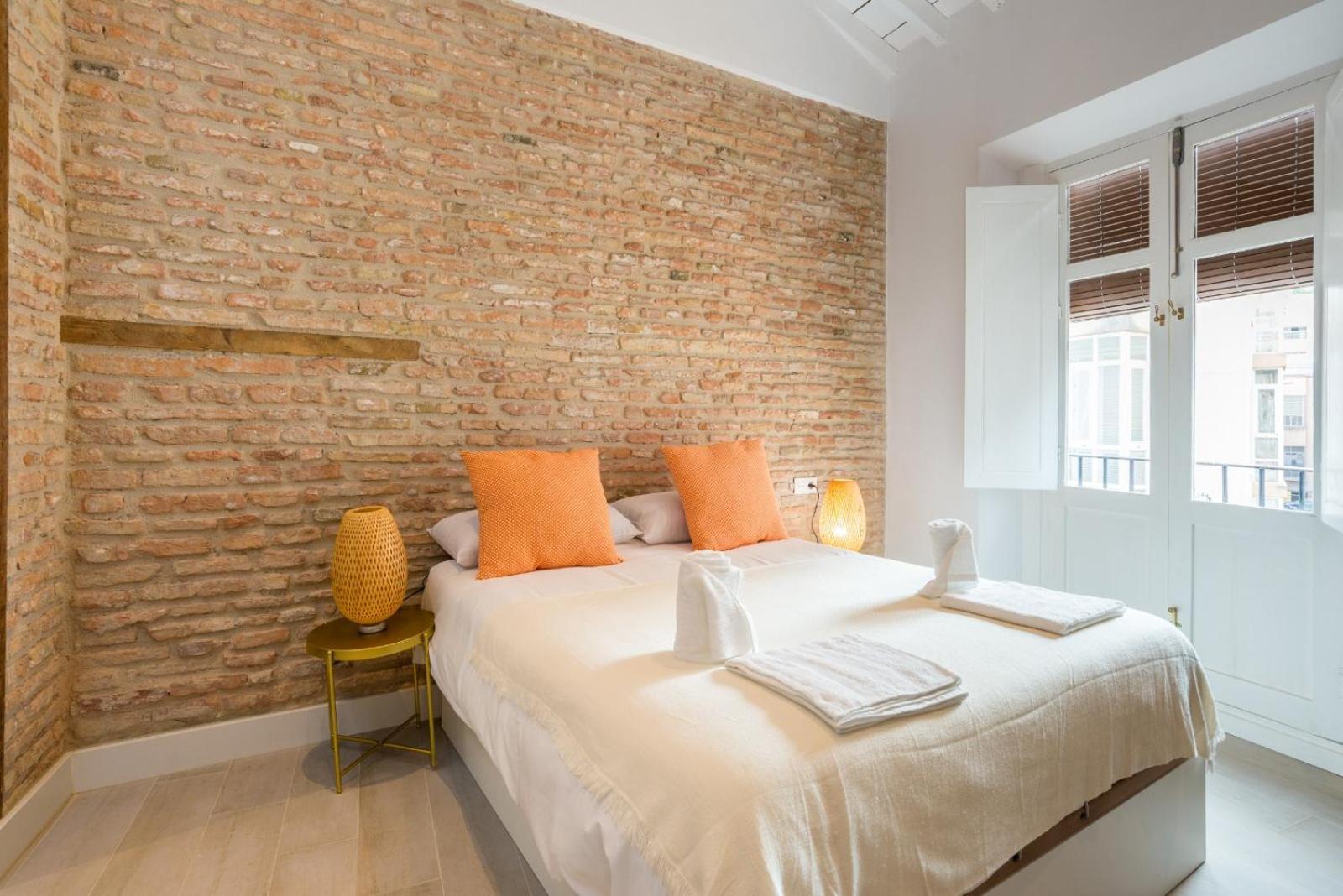 Te1A-El Teatro Brick Wall Suite Prime Location مالقة المظهر الخارجي الصورة